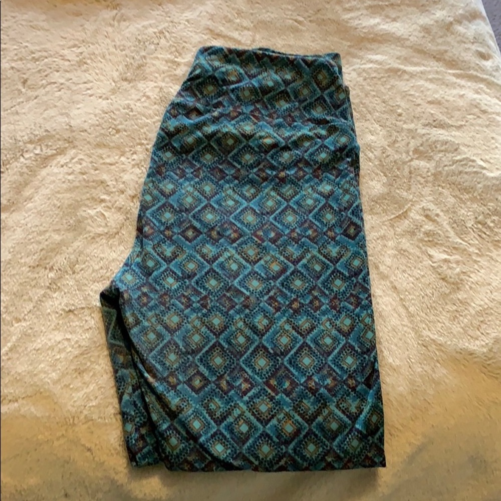 Lularoe tall & curvy leggings